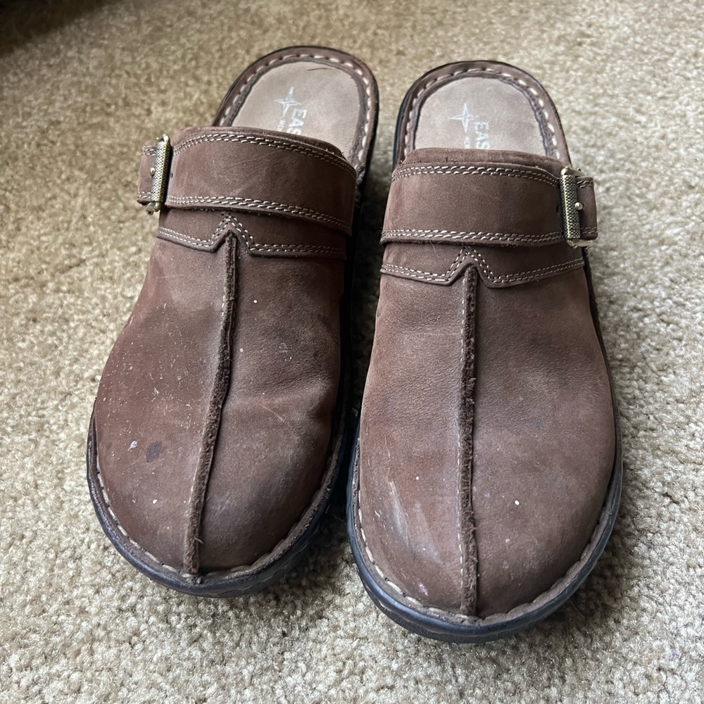 Women’s  Brown Leather Slip-On Shoes